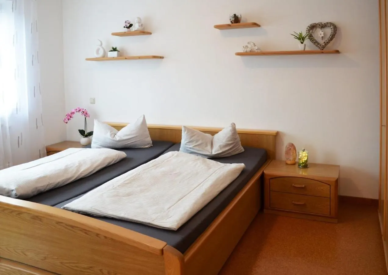 Ferienwohnung Nebenan Ebern 0*,  ألمانيا